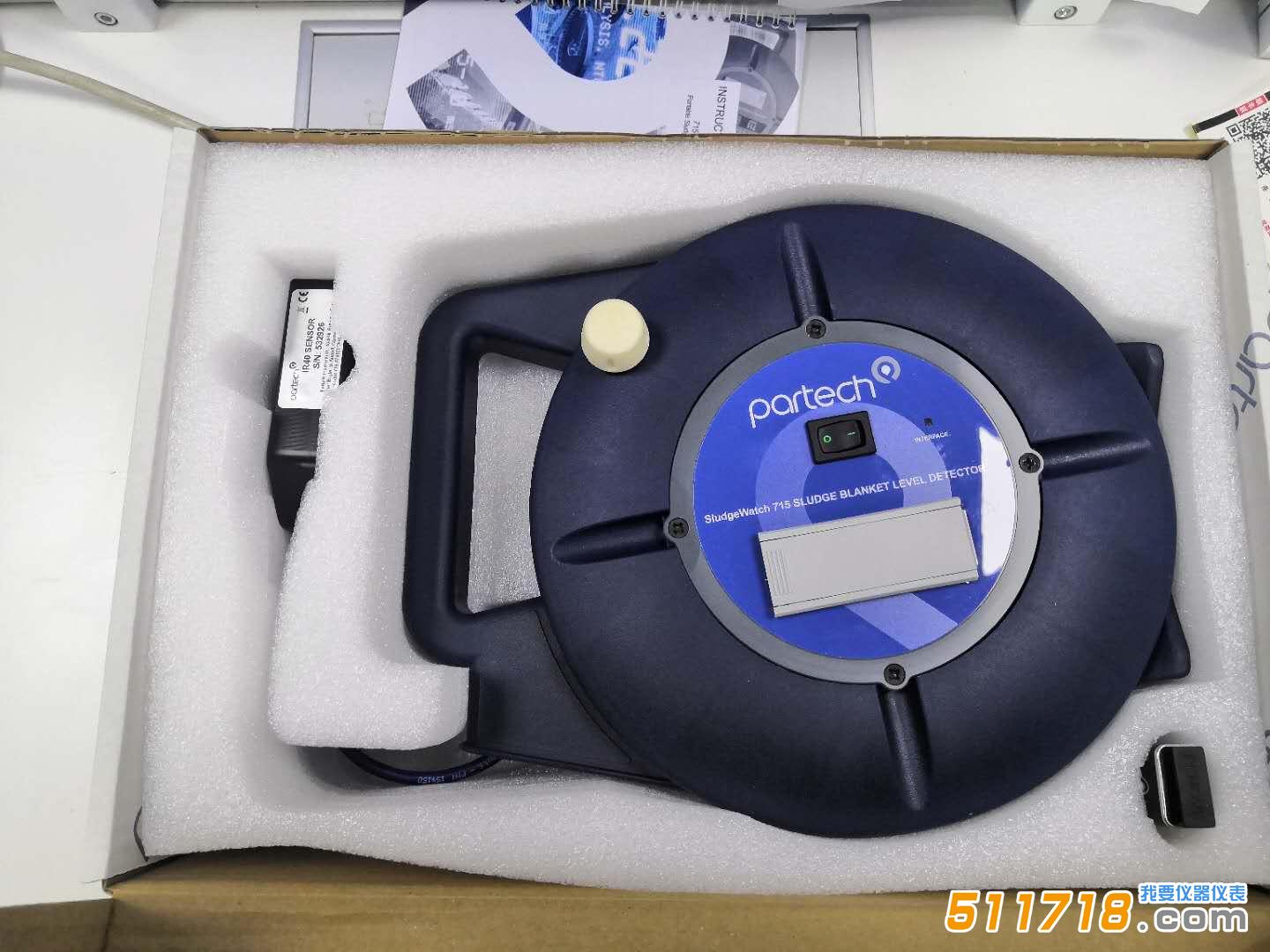 英国PARTECH 715便携式污泥界面仪.jpg 英国PARTECH 715便携式污泥界面仪.jpg